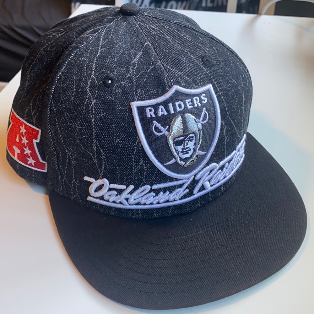 New Era 9FIFTY Oakland Raiders SnapBack Hat